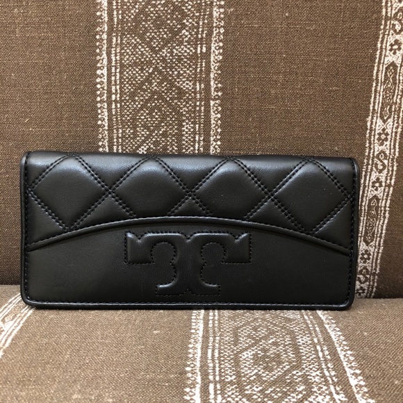 tory burch envelope wallet